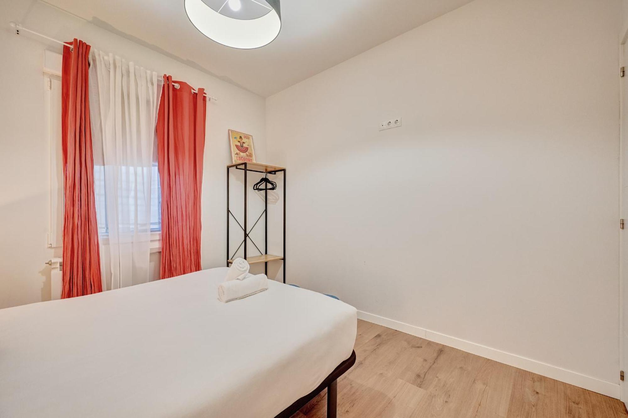 Casa Galdos By Clabao Apartment Logrono Exterior photo